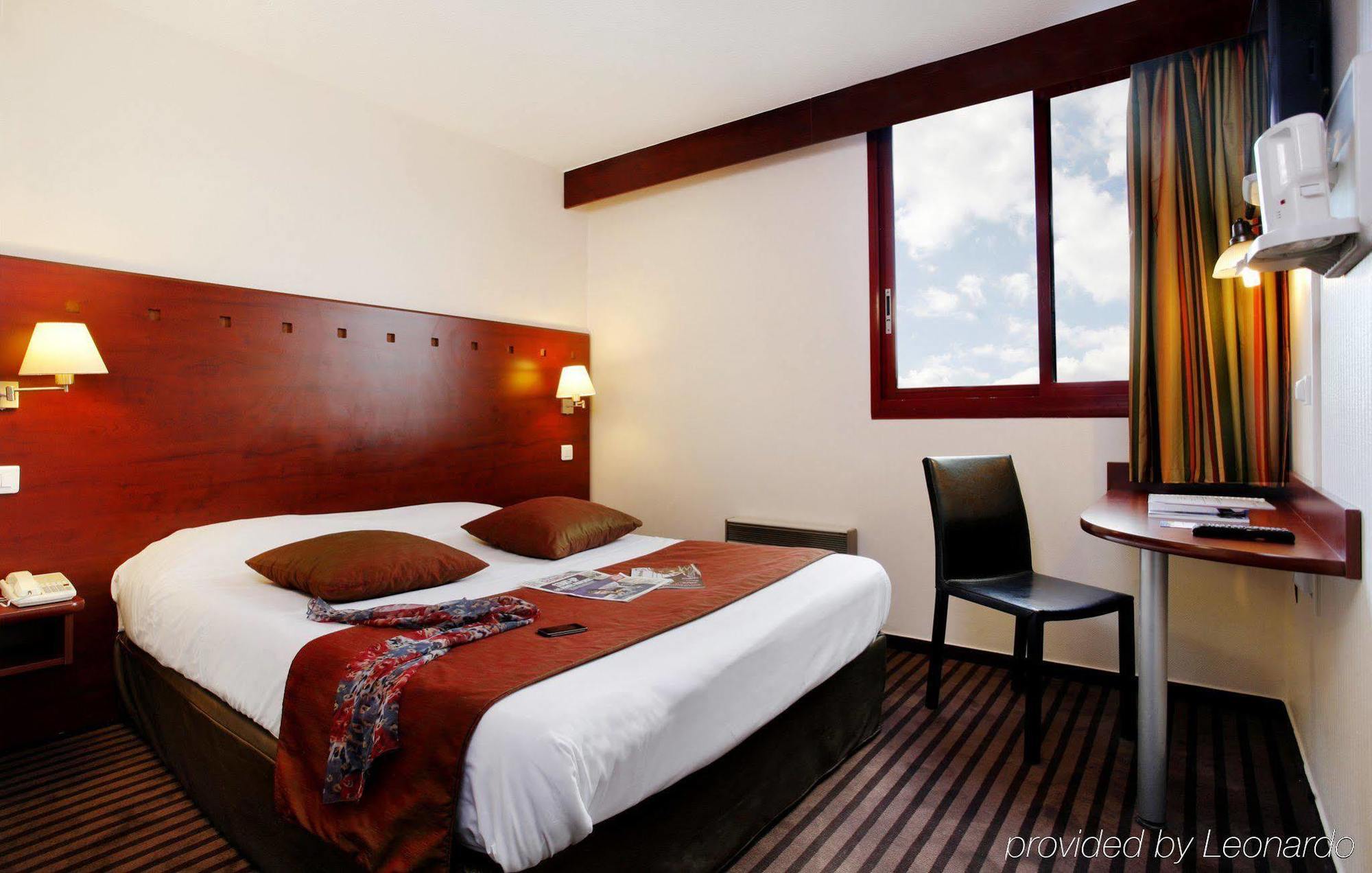 Hotel Gallieni 쥬네빌러 외부 사진